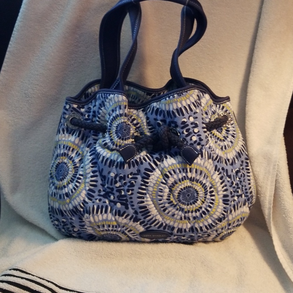 Vera Bradley blue tote like new